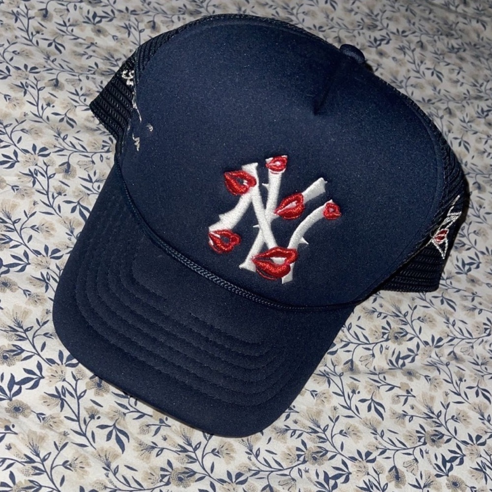 La Ropa life OG Yankees navy trucker hat